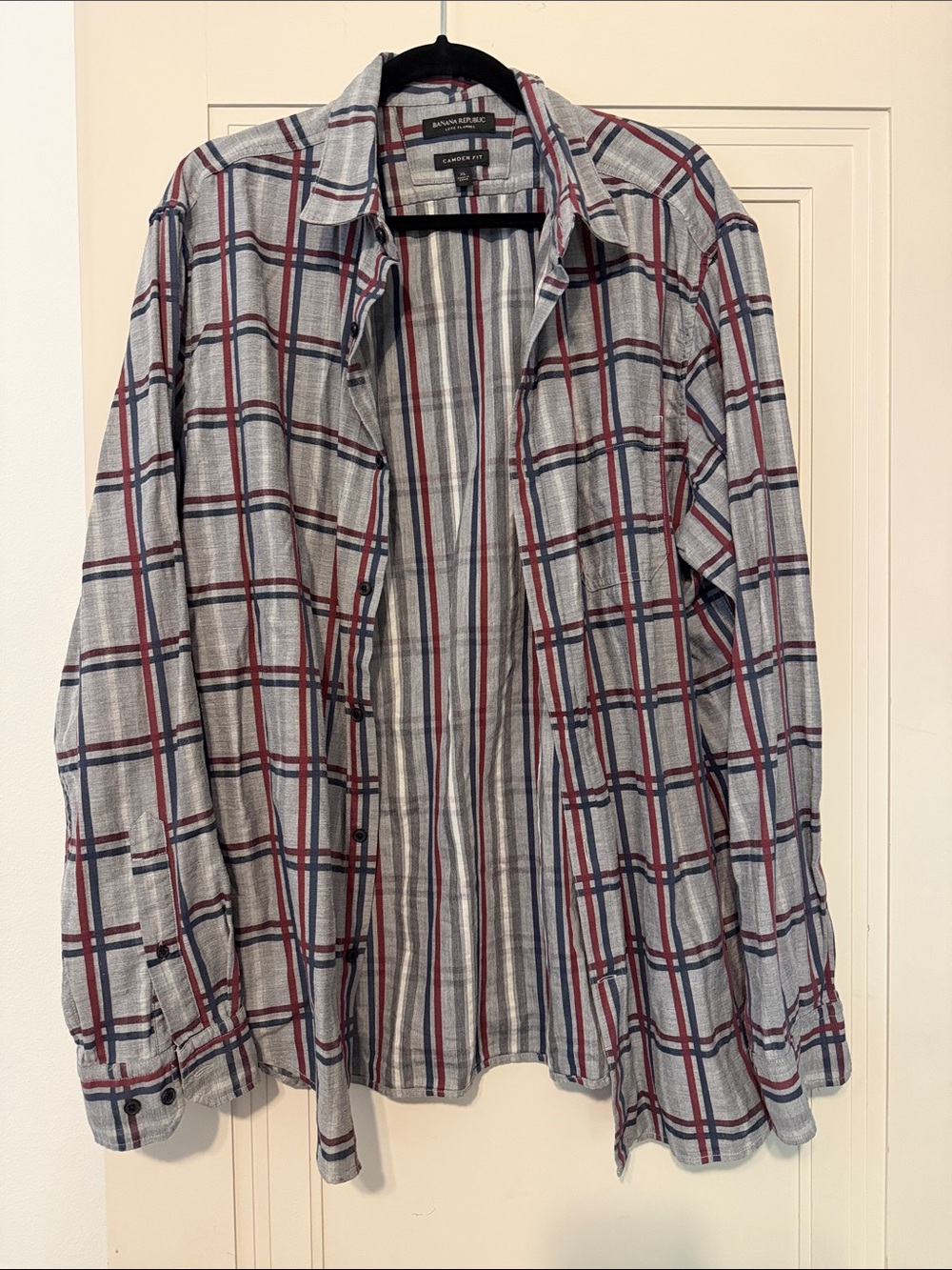 Banana Republic Gray Plaid Button-Front Shirt Jacket with Navy & Burgundy